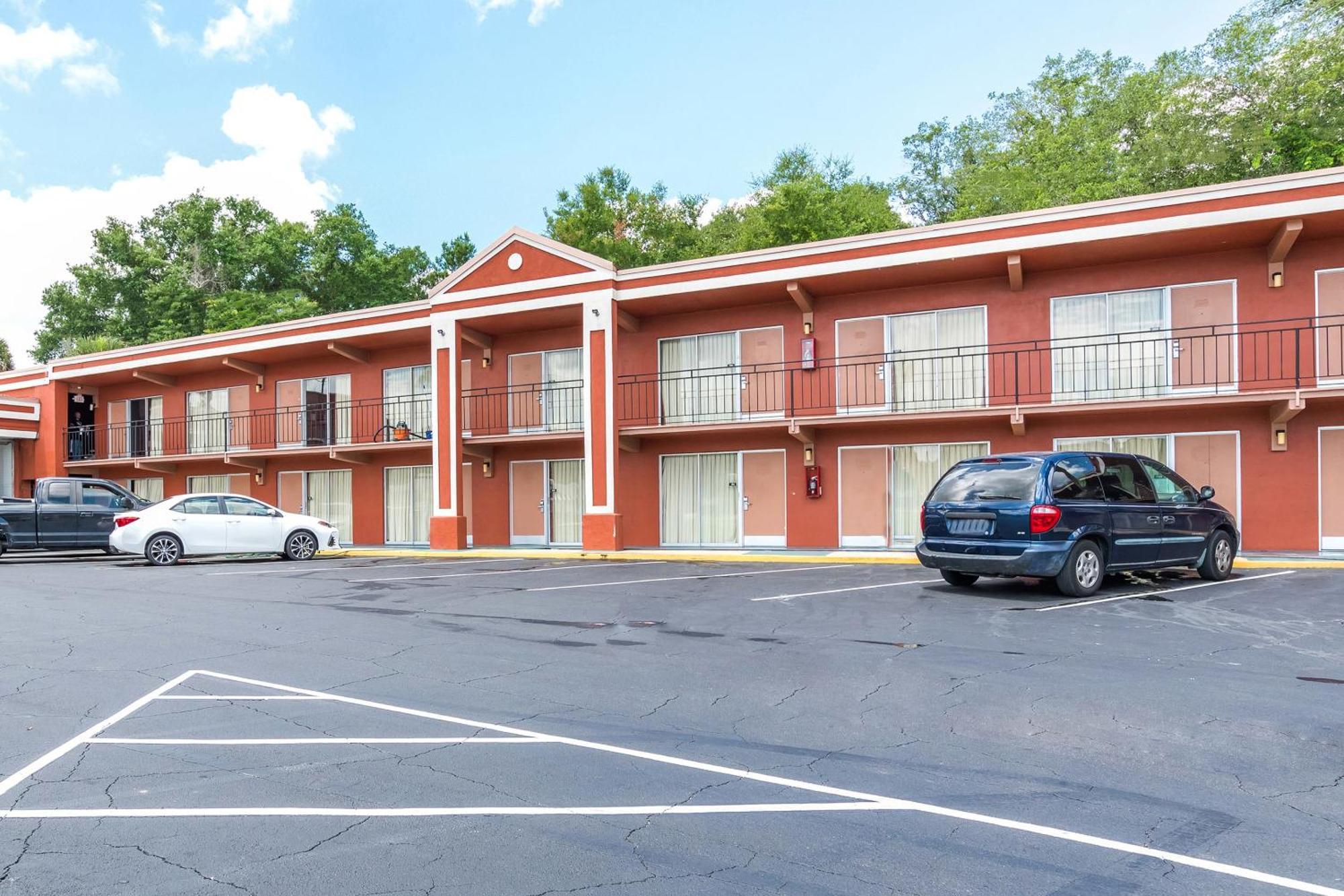 Oyo Hotel Mustang Silver Spring Fl Silver Springs Zewnętrze zdjęcie